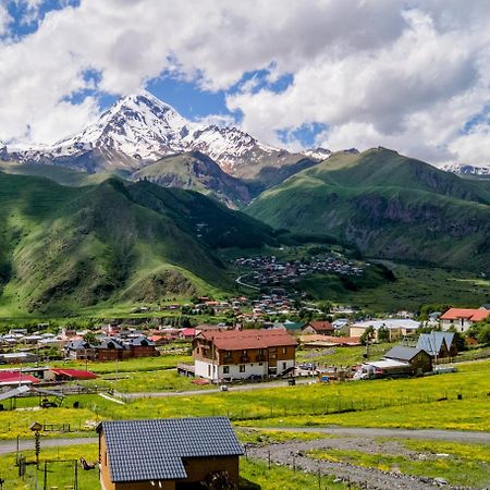 Kazbegi 5054 Hotel Buitenkant foto
