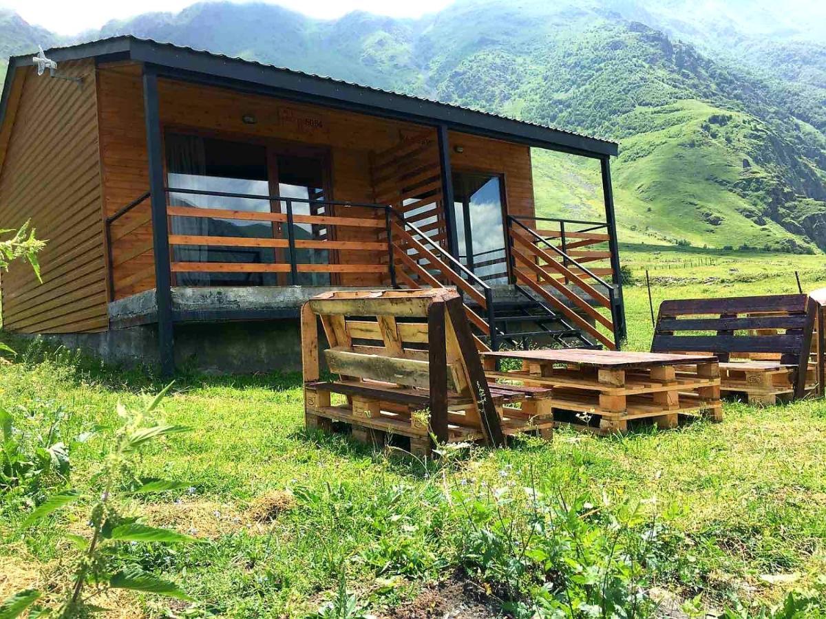 Kazbegi 5054 Hotel Buitenkant foto