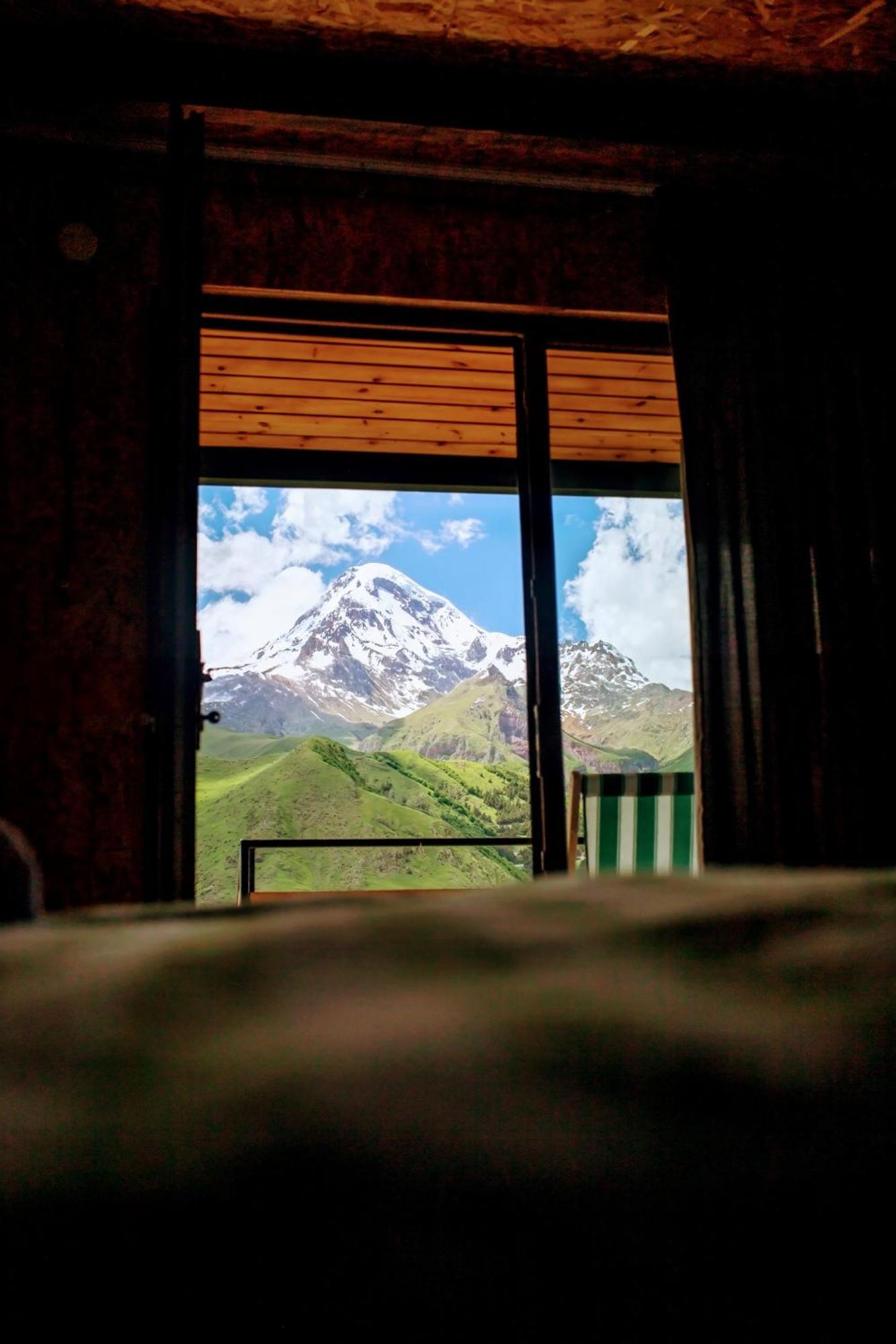 Kazbegi 5054 Hotel Buitenkant foto